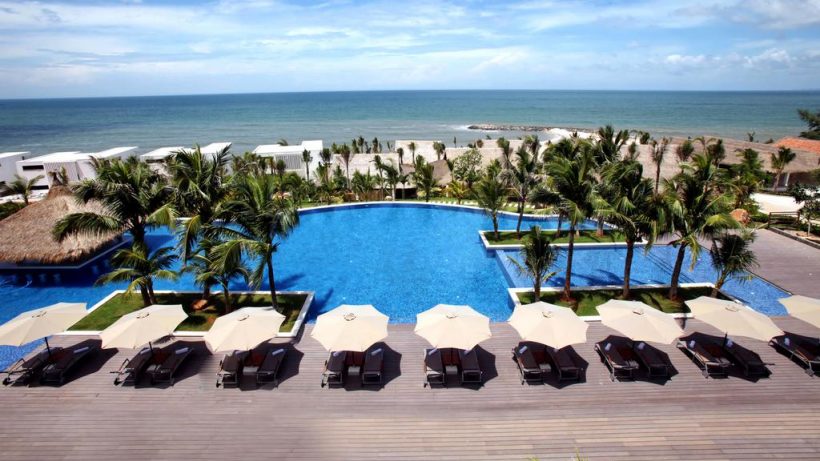 The Cliff Resort